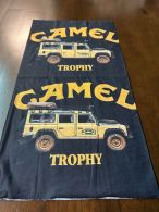 Camel-putkihuivi, Trophy Jeep